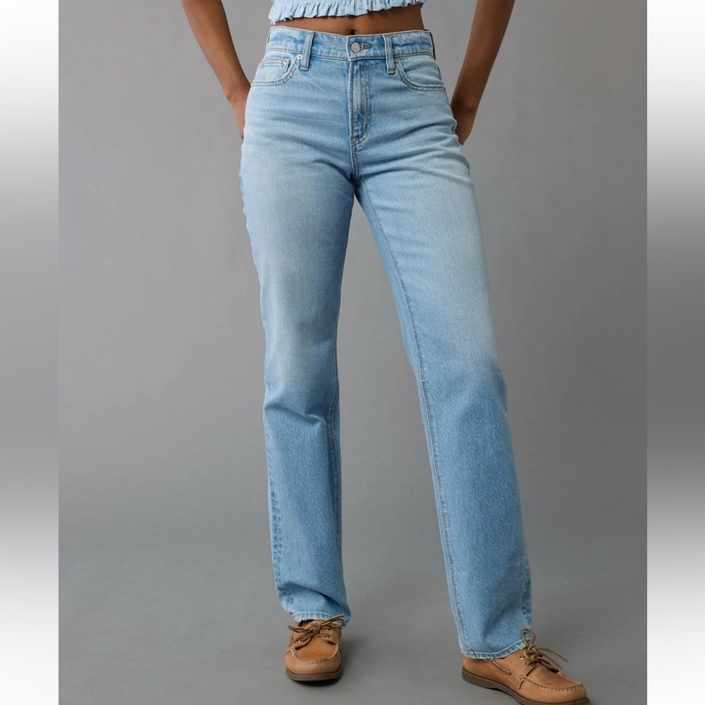 American Eagle Straight Jeans